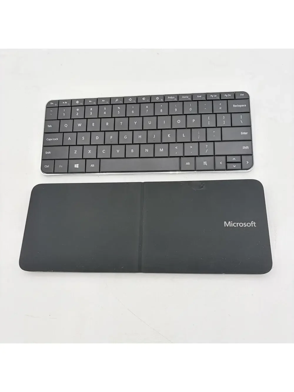 Microsoft Wedge Mobile Keyboard Wireless Bluetooth Portable W/Cover Model 1521